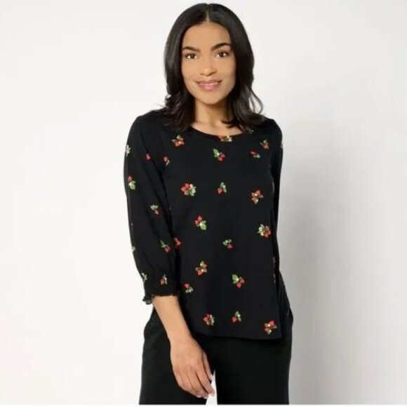 Cuddl Duds Cottonwear + "Pick of the Day" Smocked Top-Black w/ Straberries-Large - Picture 1 of 2